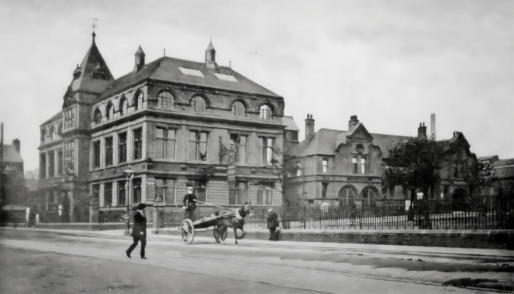 Croft Architecture Tunstall Library historial image